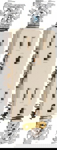 Straight Blade Duplex Receptacle: NEMA 5-15R, 15 Amps, Self-Grounding